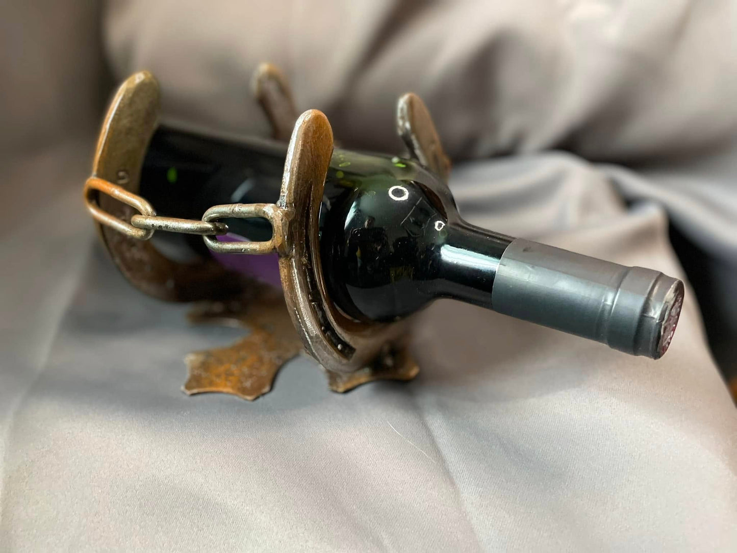 Porte bouteille fer à cheval